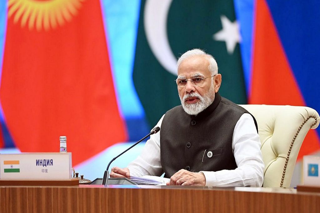 Modi, books