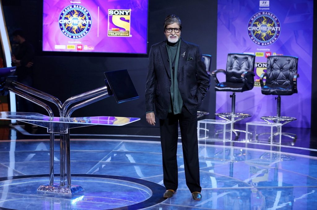 Big B's Wardrobe For 'KBC 15' Is All About 'fresh, New, And Colour Play ...