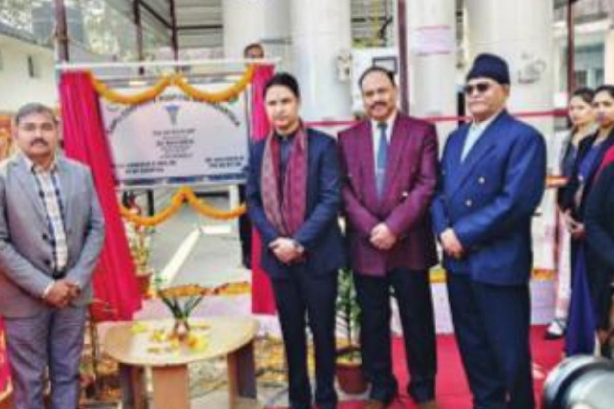 Darjeeling MP inaugurates oxygen machine at BSF Composite Hospital