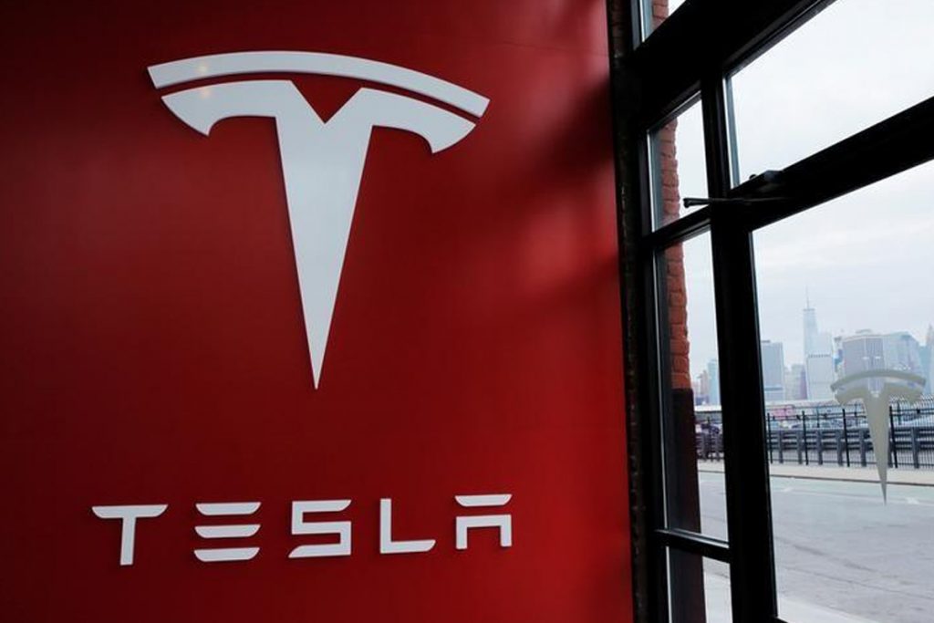 Air India, AISATS, Noida International Airport, Jewar, Uttar Pradesh ; Tesla app