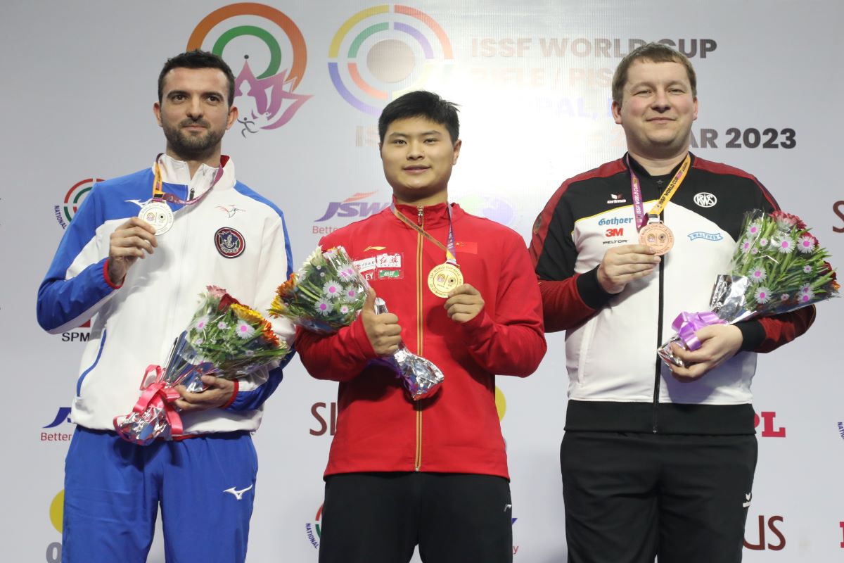 Sift Kaur wins first individual world cup medal even as Chinese stamp their domination