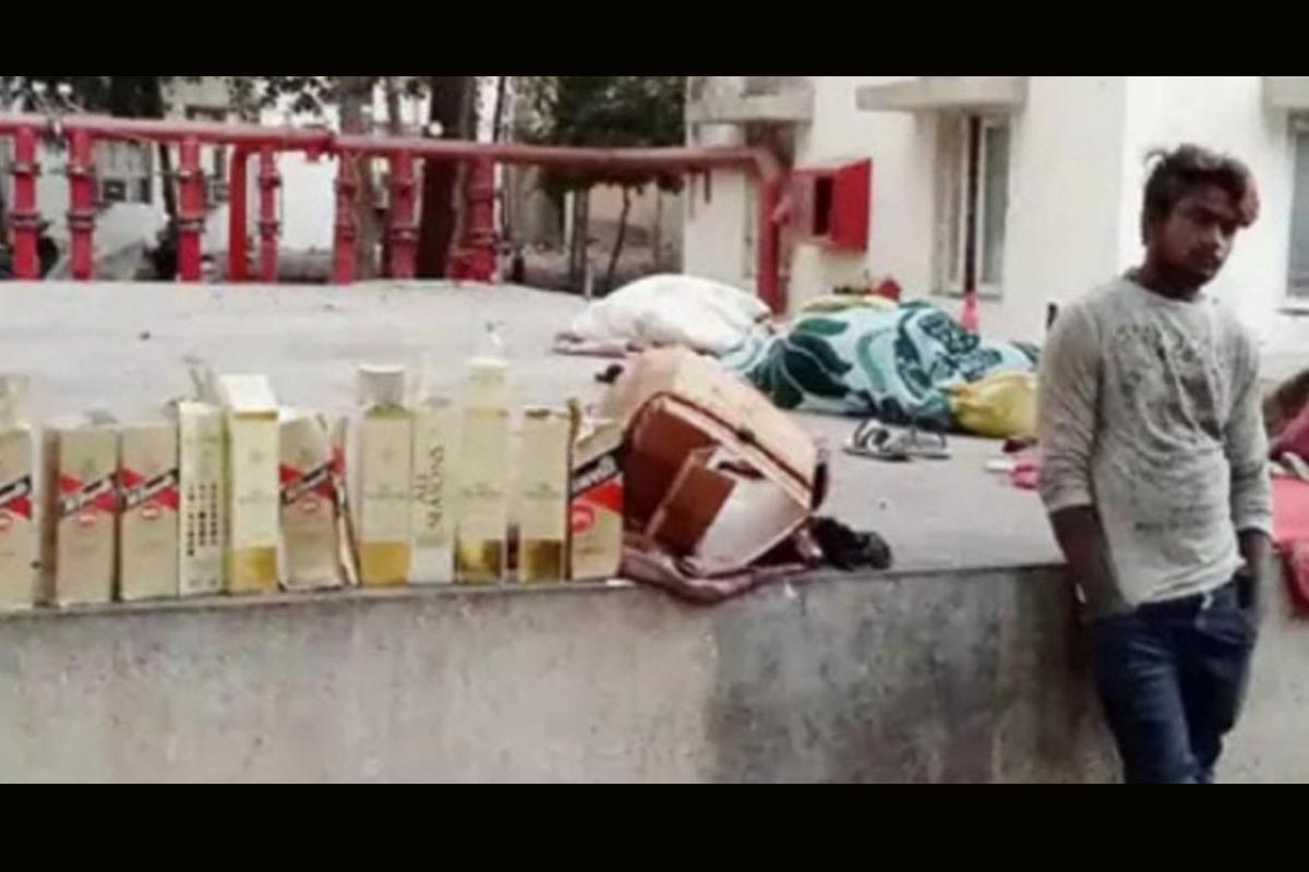 Man arrested for trying to sell liquor in Gujarat govt hospital premises