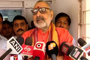 Rahul Gandhi should implement NRC in Himachal Pradesh, demands Giriraj Singh