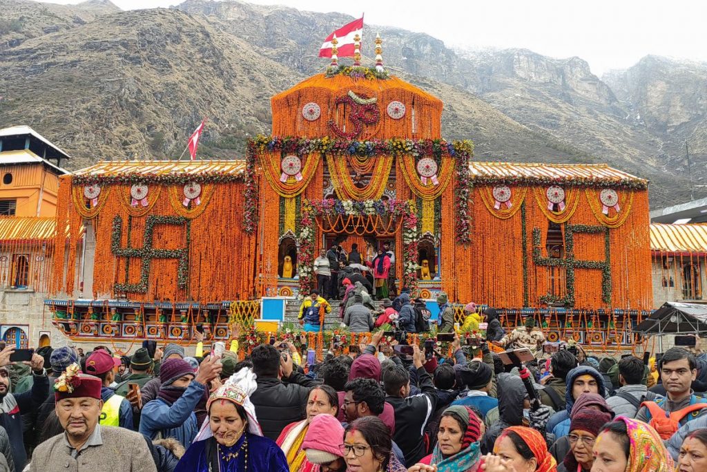 Traffic, Badrinath highways, Joshimath