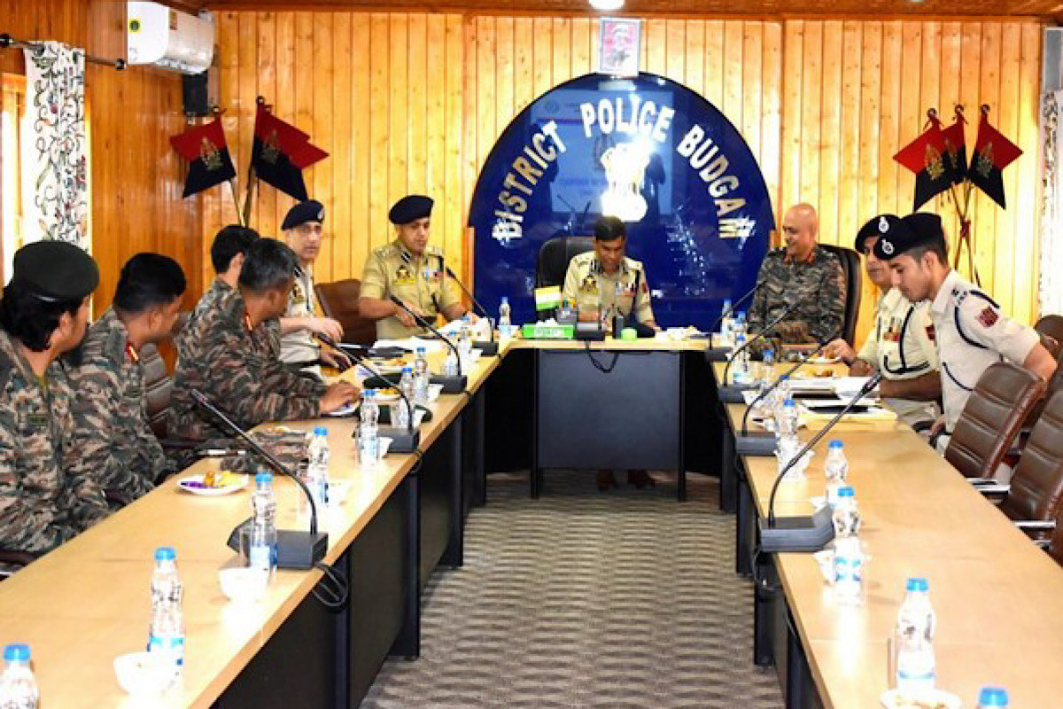 J&K: Additional Director General of Police chairs security review meetings in four Kashmir districts