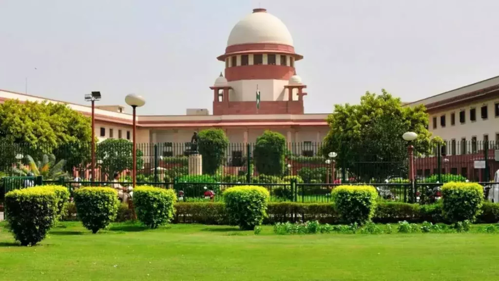 Supreme Court, Criminal Defamation Case, Shivraj Singh Chouhan , Exemption