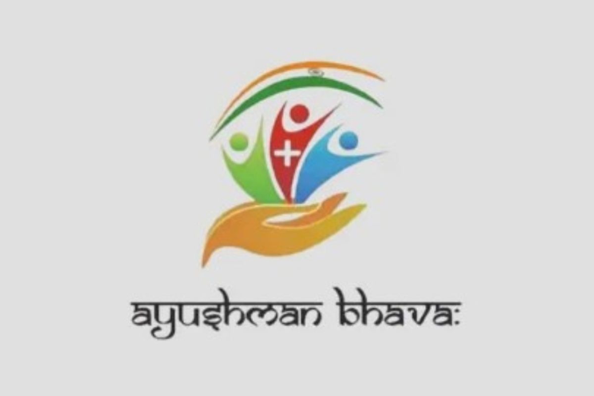 Ayushman Bharat Yojana : आयुष्मान भारत योजनेत गैरप्रकार; सात लाख रुग्णांचा  एकच मोबाईल क्रमांक Malfunctions in Ayushman Bharat Yojana One mobile number  for seven lakh patients cag report