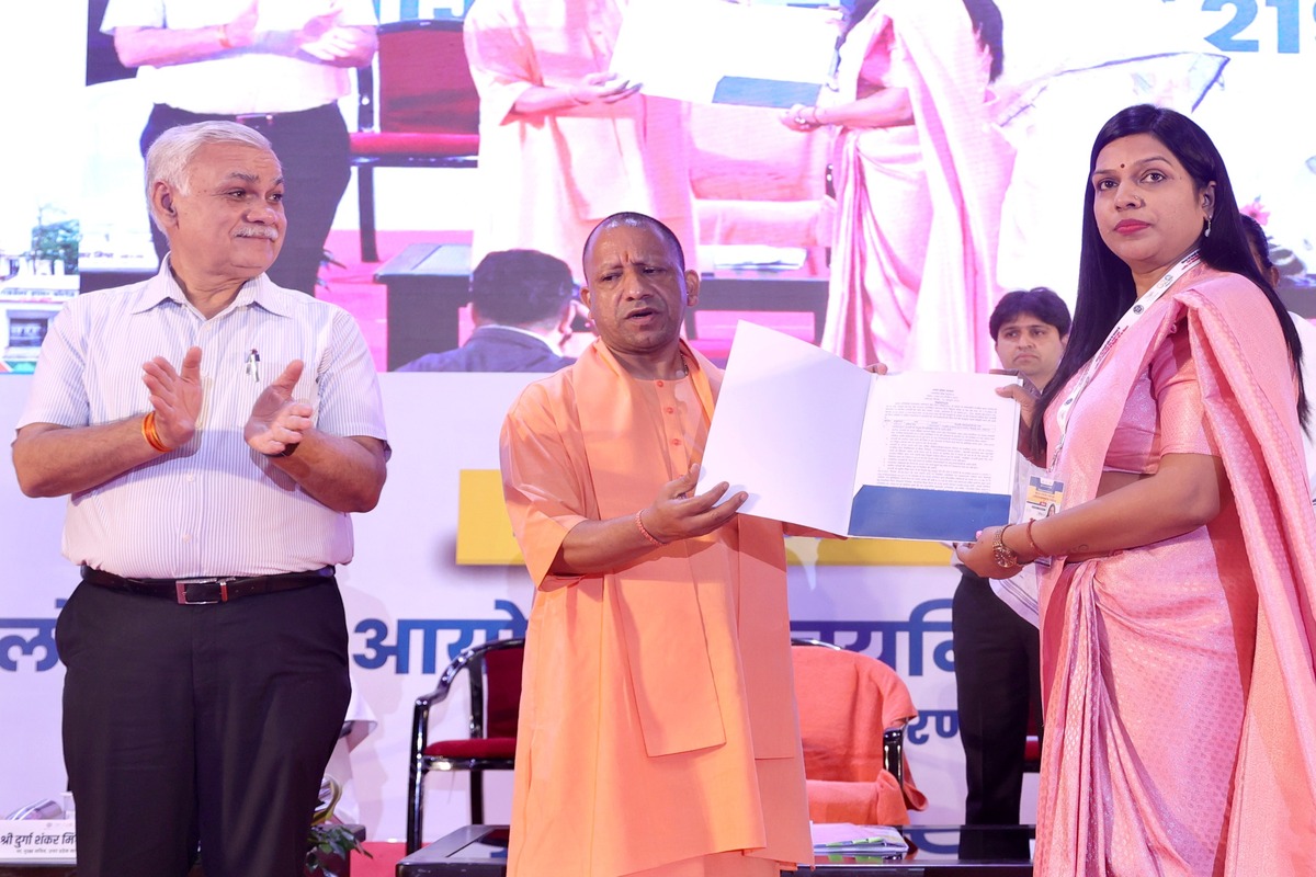 Utilize services of retired teachers until new appointments: Yogi