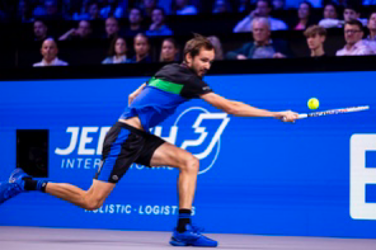 Medvedev secures Vienna Open final spot with 64th season win-Telangana Today