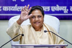 No future poll alliance with regional or national parties in any elections: Mayawati