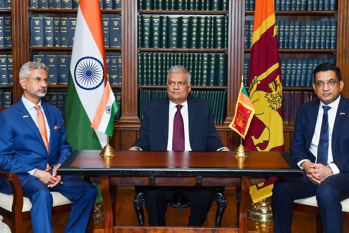 India, Lanka sign accords on key housing projects