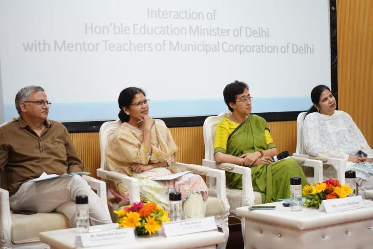 MCD teachers share experience at innovative schools with Atishi