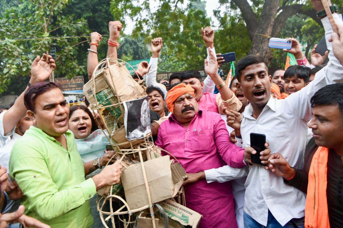 Bjp Stages Protest Outside Jdu Office Demands Nitish Kumars Resignation The Statesman