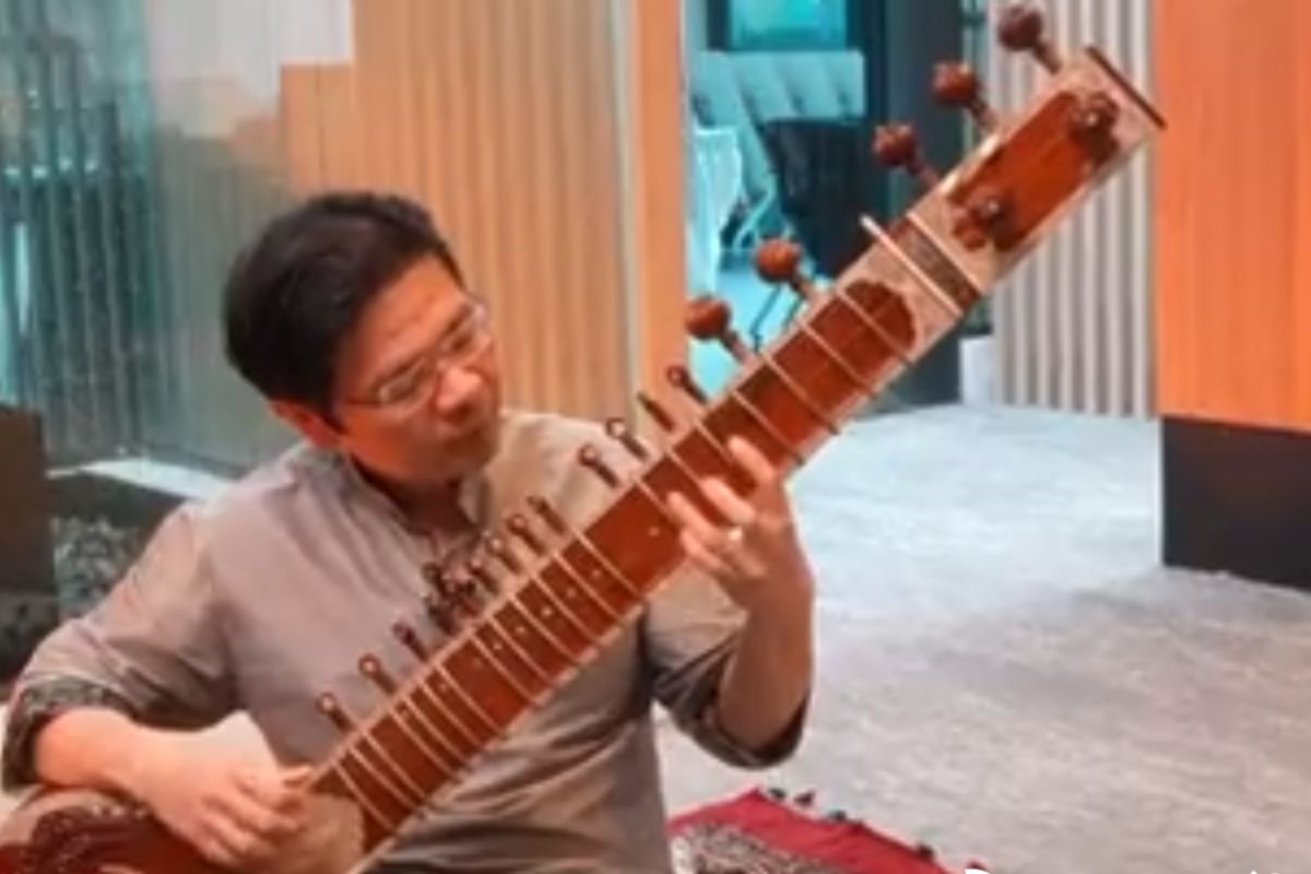 “May your passion for sitar continue to grow…,” PM Modi tells Singapore Deputy PM