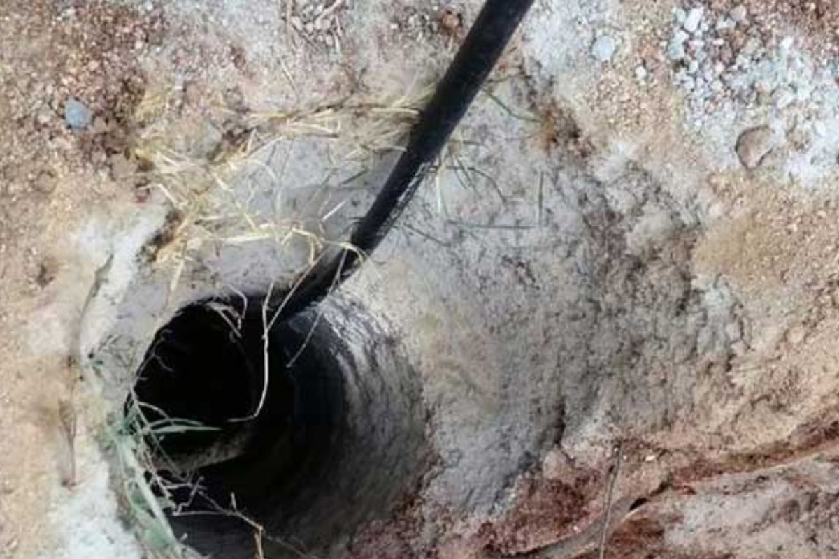 MP: 4-year old girl falls in borewell, dies