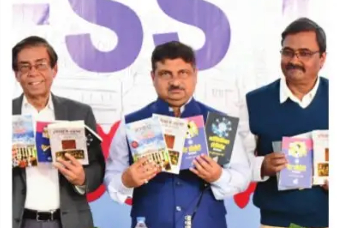 Books on AI and ChatGPT released at Kolkata book fair