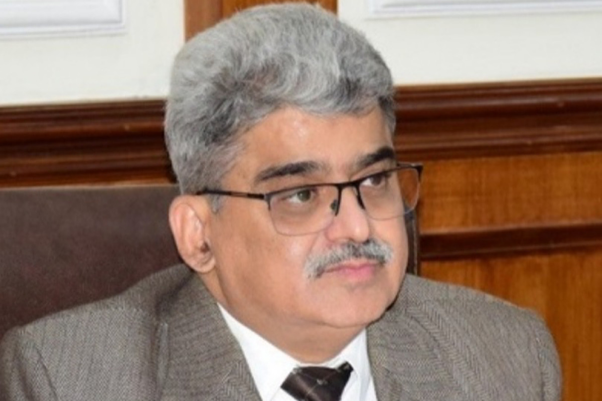 J&K Chief Secretary stresses for introducing AI for making govt more responsive to public