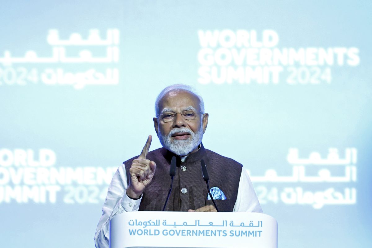 Minimum govt, maximum governance: PM on his mantra at Dubai Summit