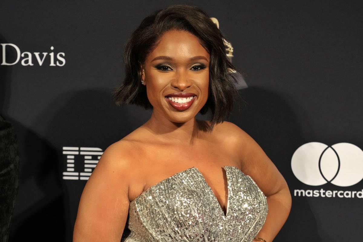 Jennifer Hudson honored at GLAAD Ally Awards for LGBTQ advocacy