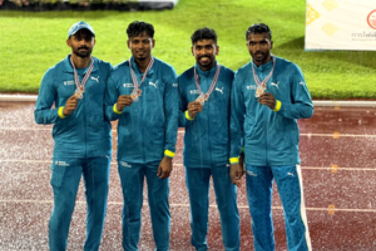 A R C : Indian men and women’s 4x400m teams settle for silver medals