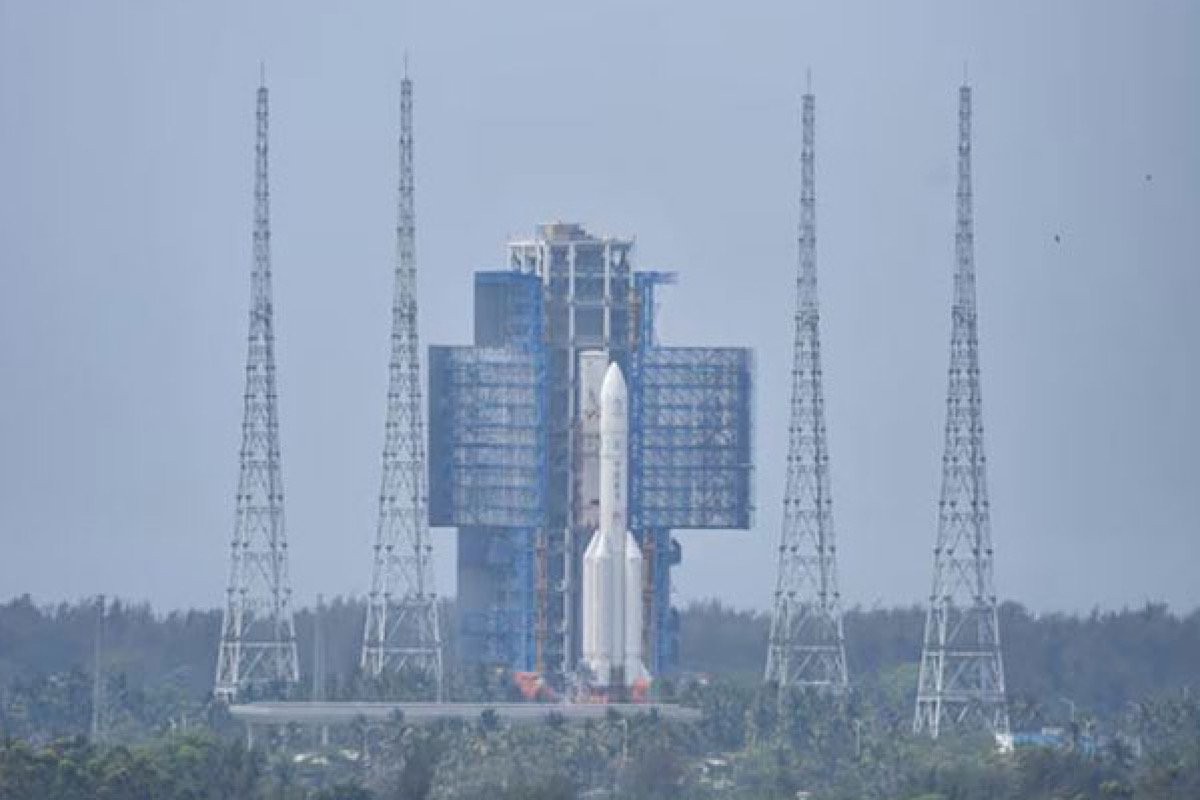 China’s Chang’e-6 lunar probe lands on far side of Moon for unprecedented sampling mission