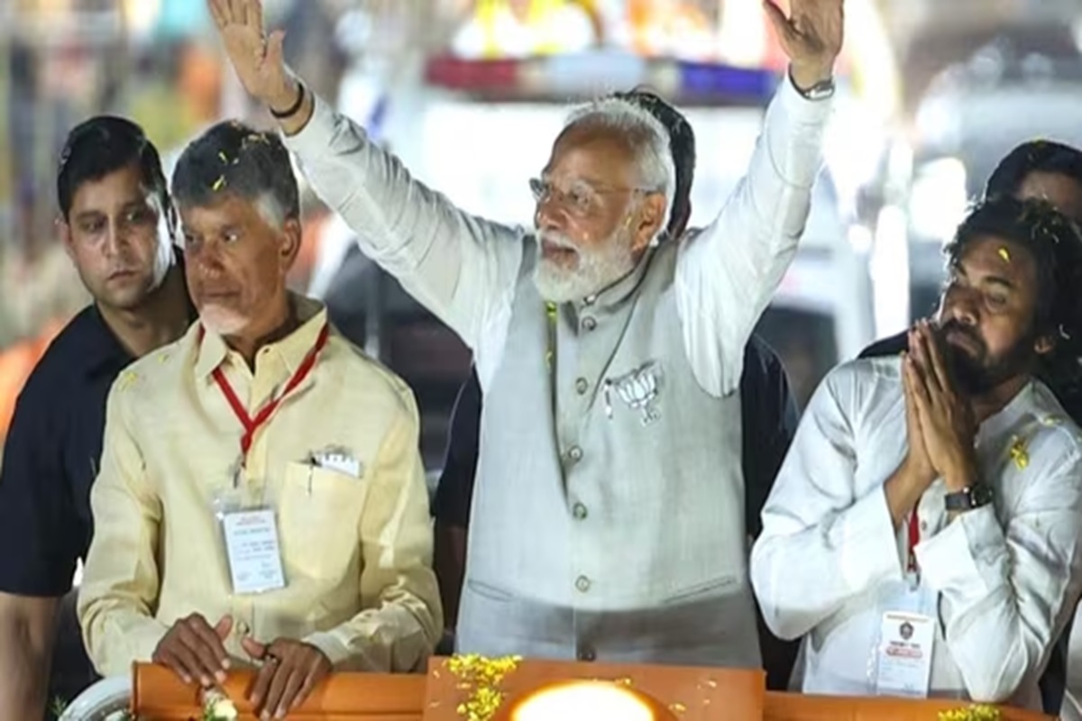 Nitish Kumar, Chandrababu Naidu new kingmakers with BJP falling short of majority