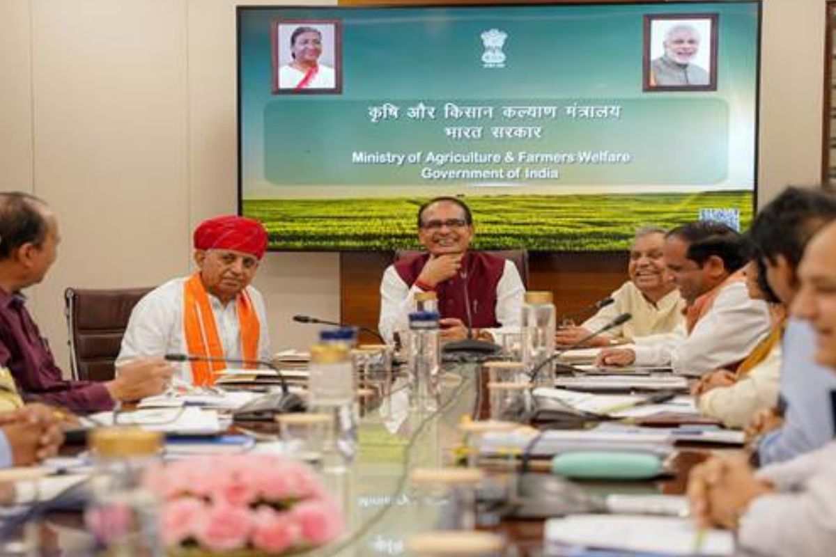 Focus on research to increase productivity and income of farmers: Shivraj Chouhan to officials