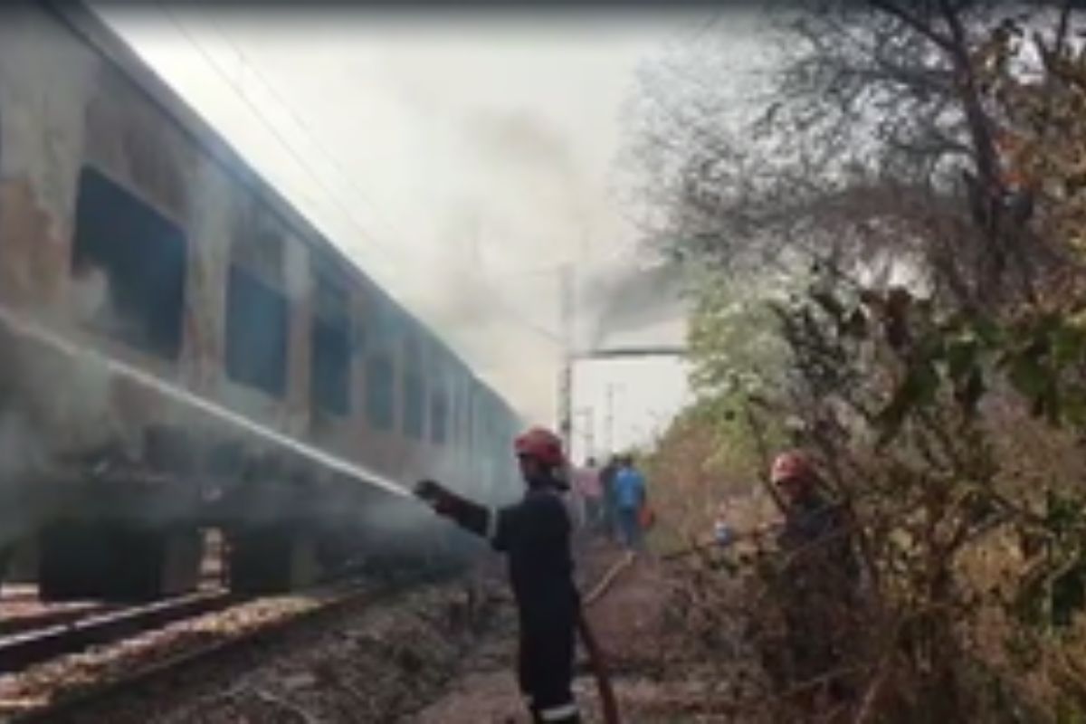 Close shave for passengers as Taj Express catches fire