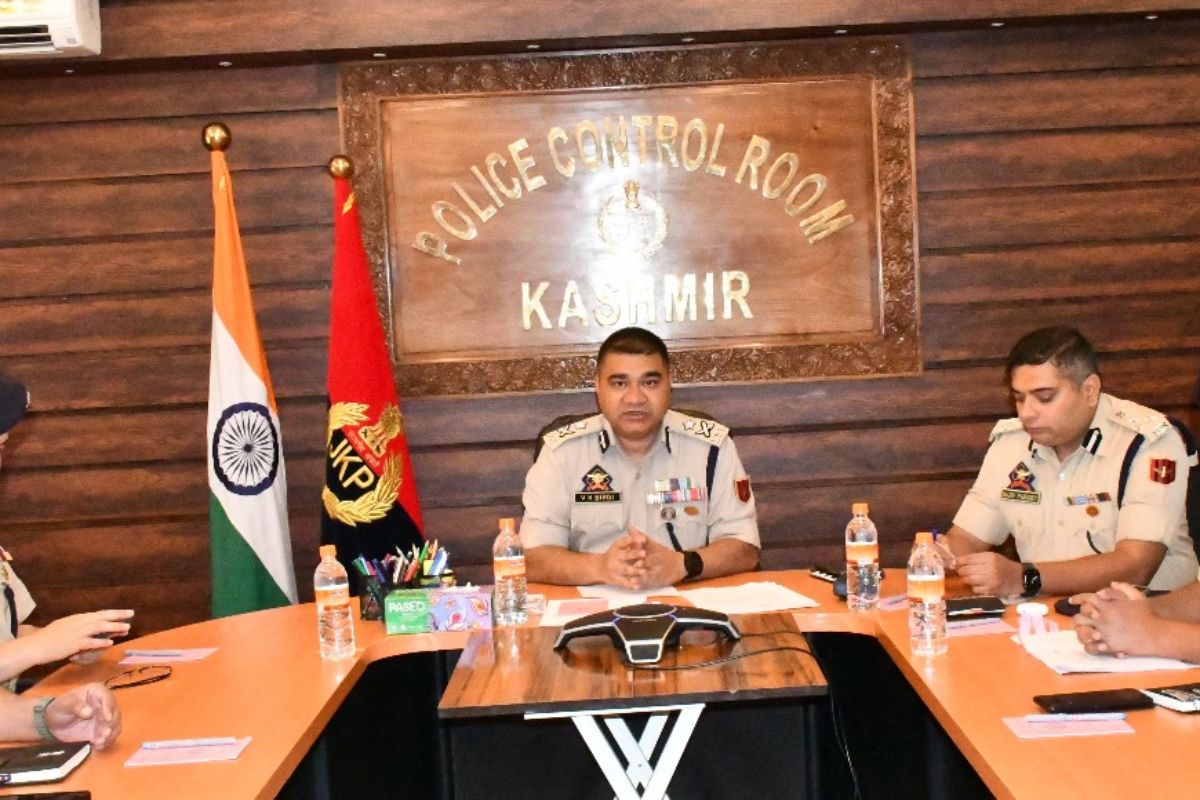 Kashmir IGP orders anti-terrorist operations in all districts of Valley
