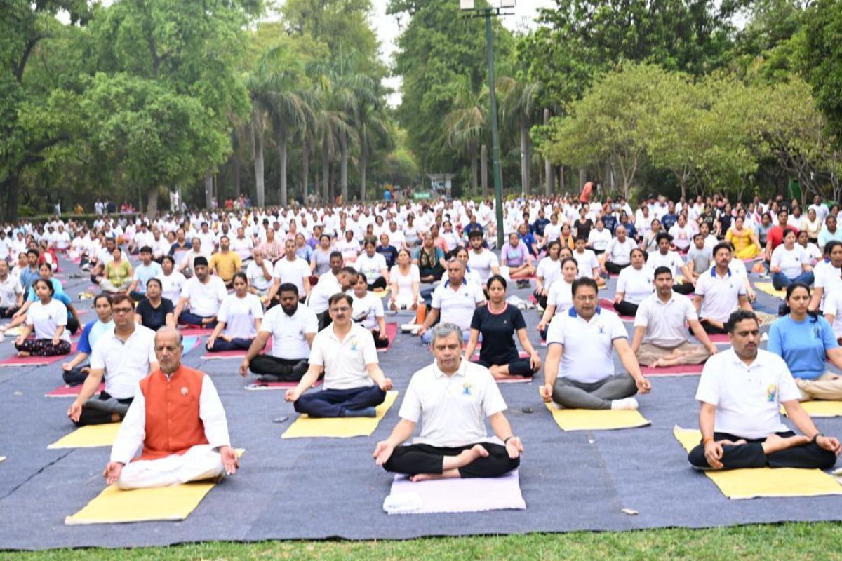 Ashwini Vaishnaw participates in Yoga Day event at Lodhi Garden