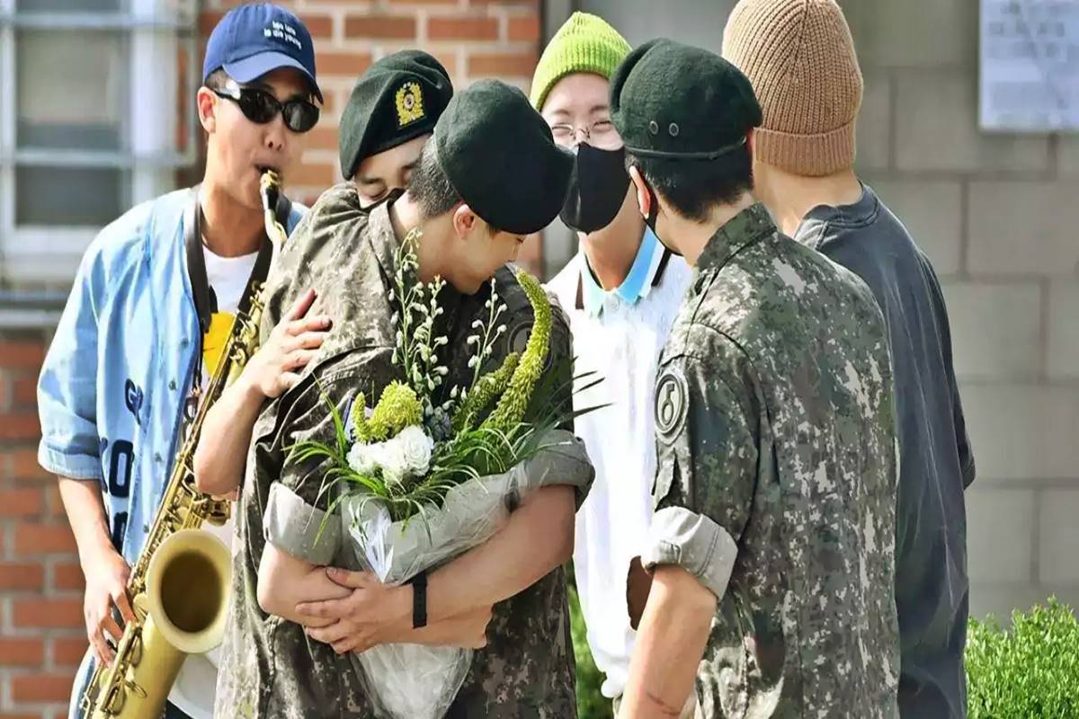 BTS’ Jin back to civilian life; has a heartfelt reunion with members