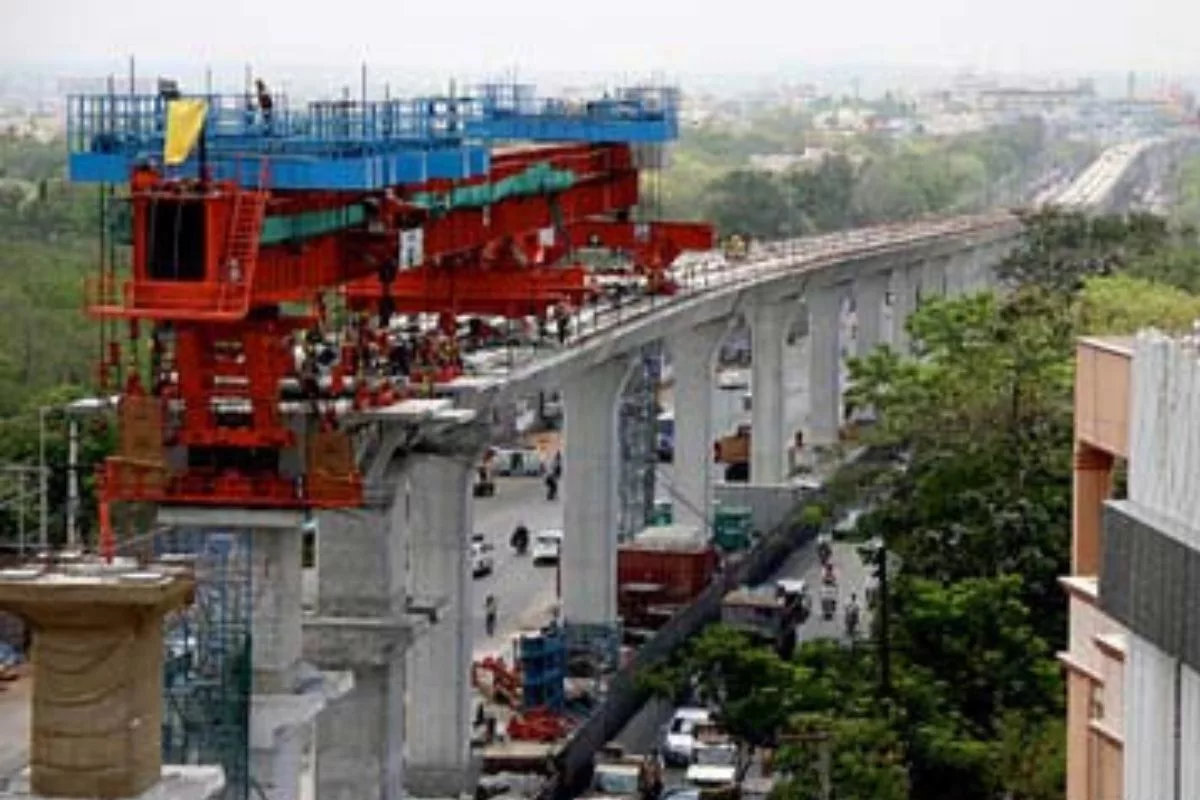 Political parties spar over Hyderabad Metro