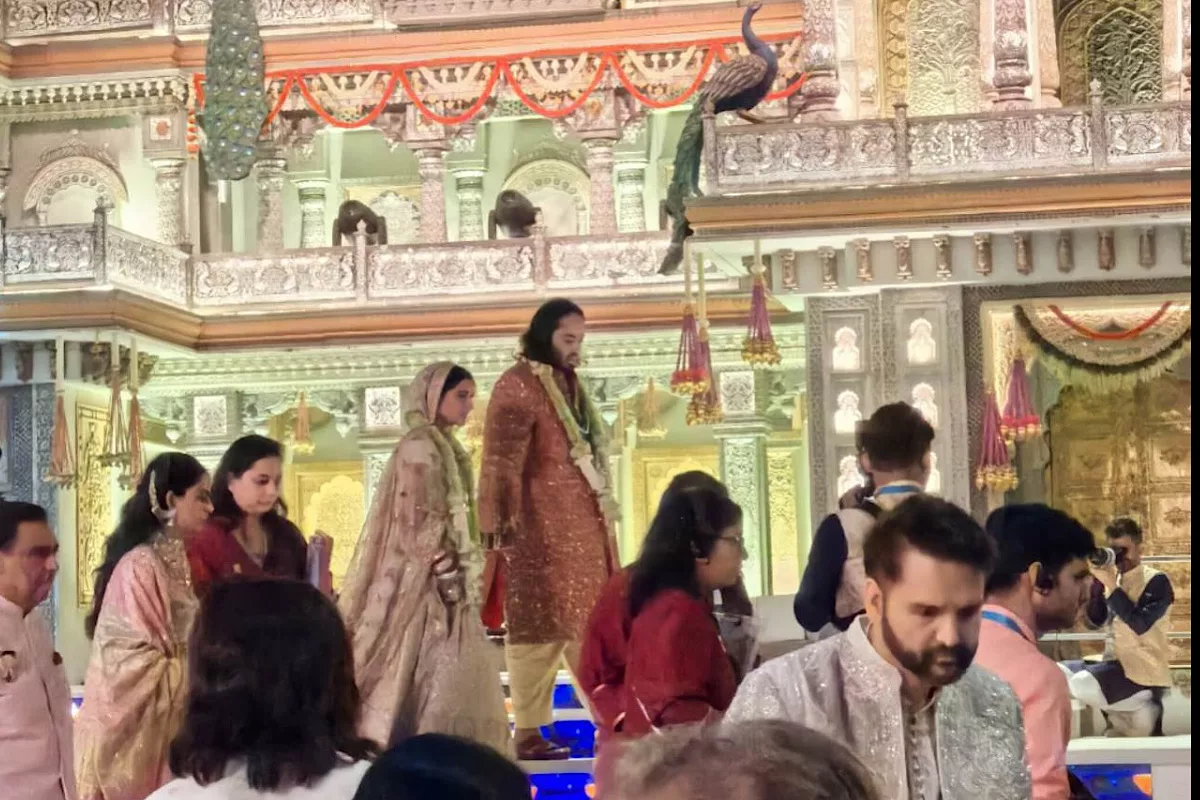 Anant Ambani ties the knot with Radhika Merchant in extravagant wedding ceremony