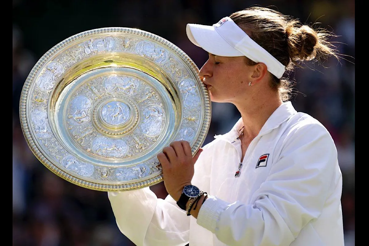 Wimbledon 2024: Krejcikova overcomes Paolini in three sets for first title at SW19