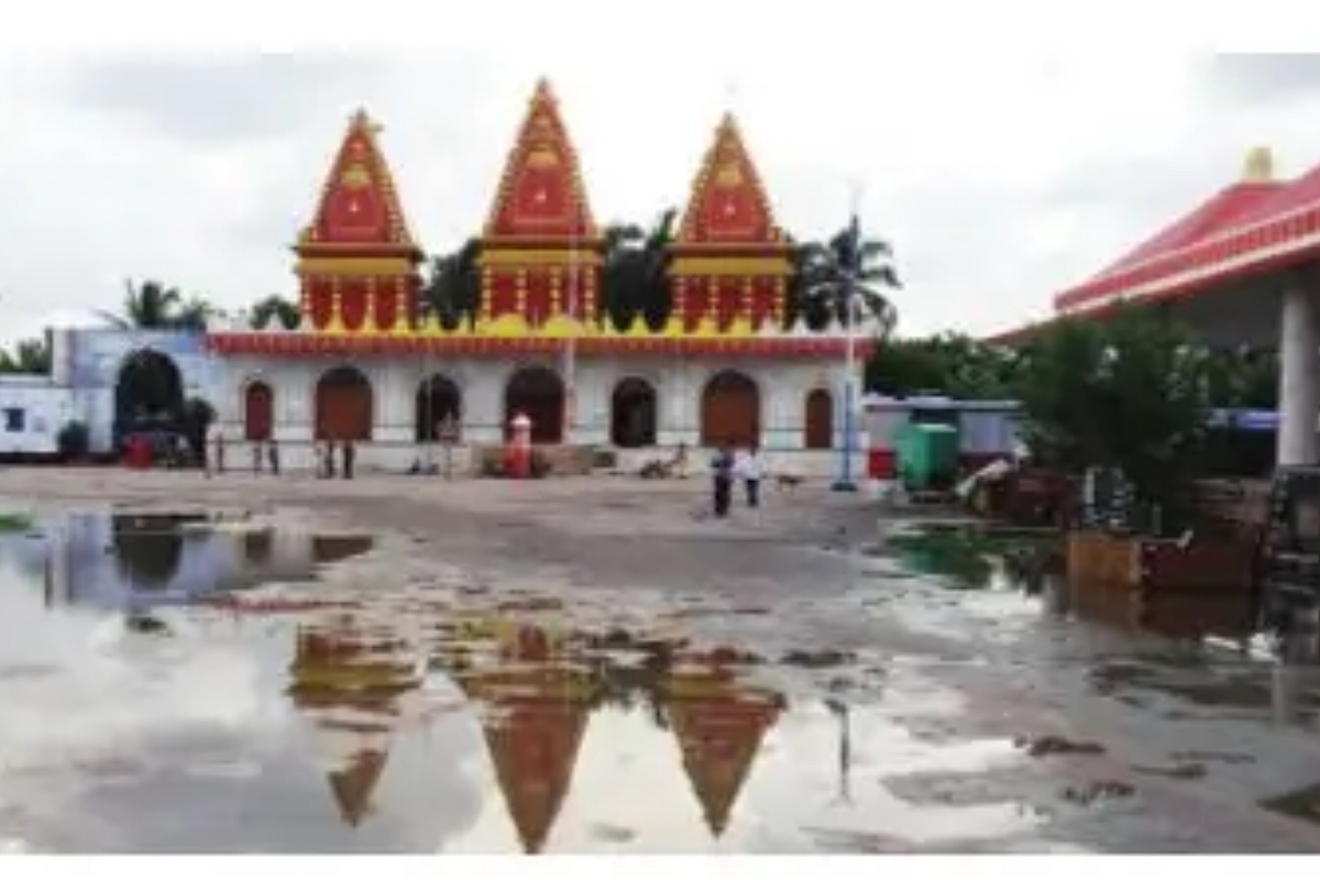 Erosion crisis at Gangasagar: Kapil Muni’s approach road partially washed away