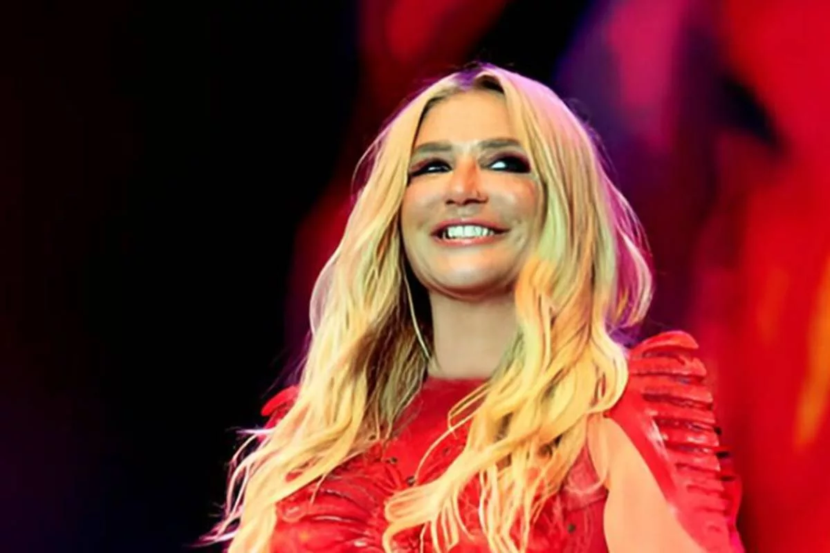 Kesha defies body shamers: 'Hate me harder, I feel powerful' - The ...