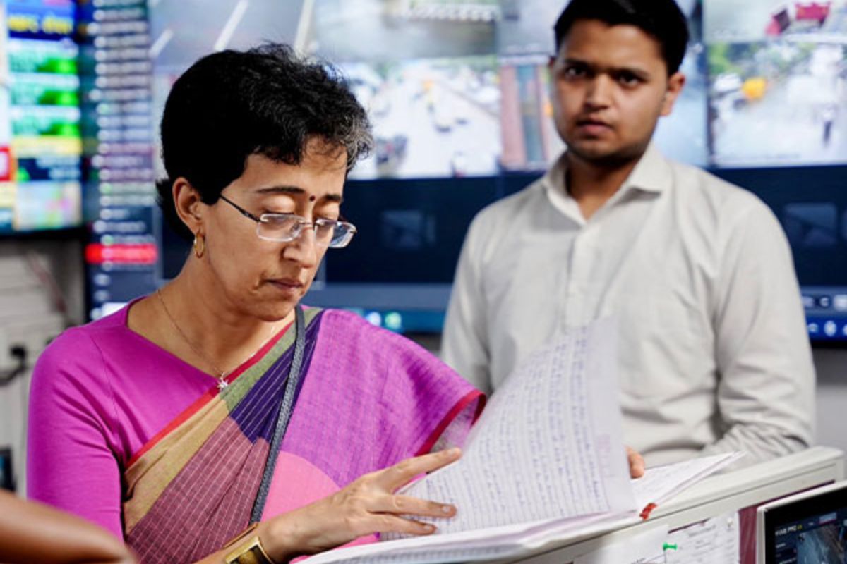 Atishi visits monsoon control room located at PWD headquarters