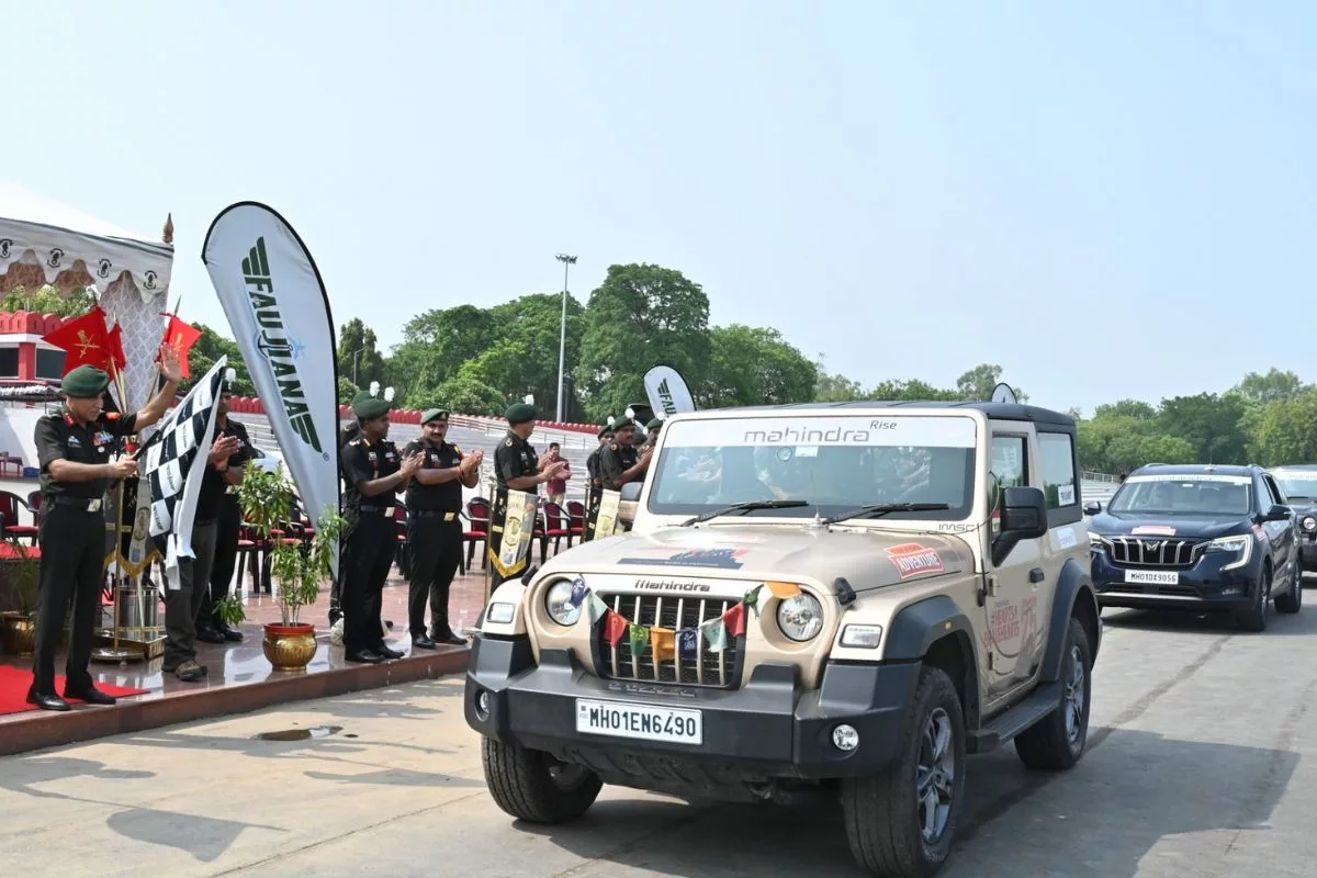 Delhi to Dras ‘Heart to Bravehearts’ car rally to mark 25th year of Kargil victory flagged off