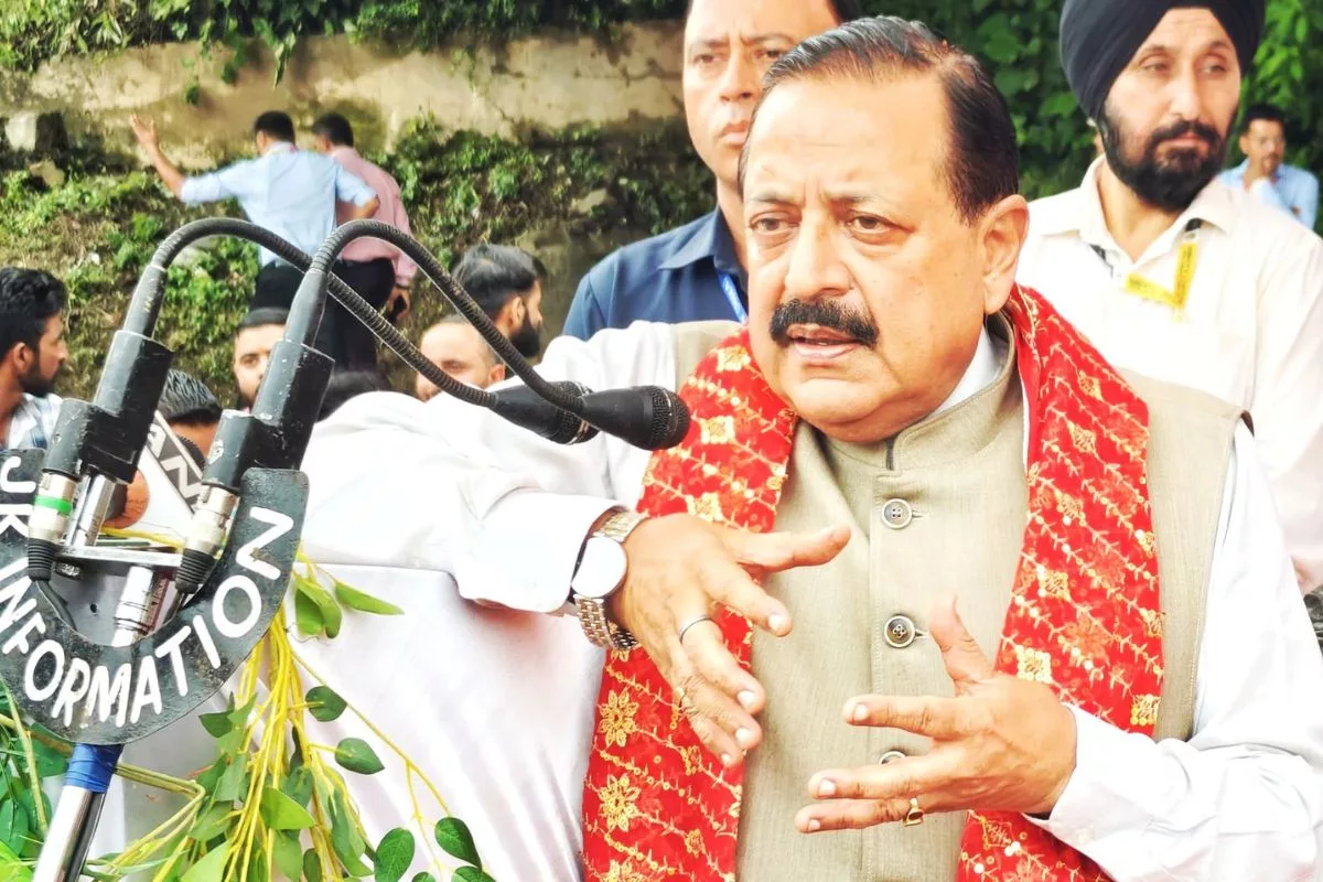 Jitendra underlines central women welfare schemes in J-K