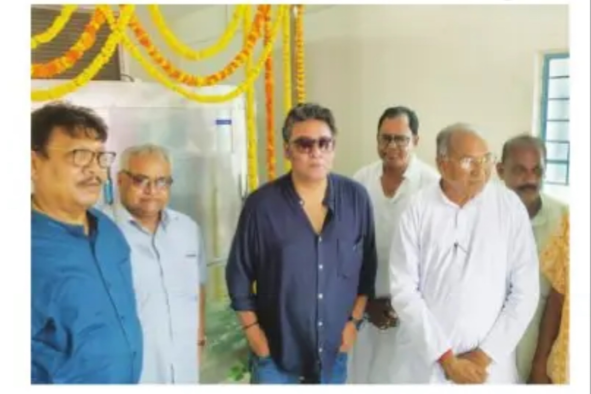 Minister inaugurates mortuary at Chandannagar