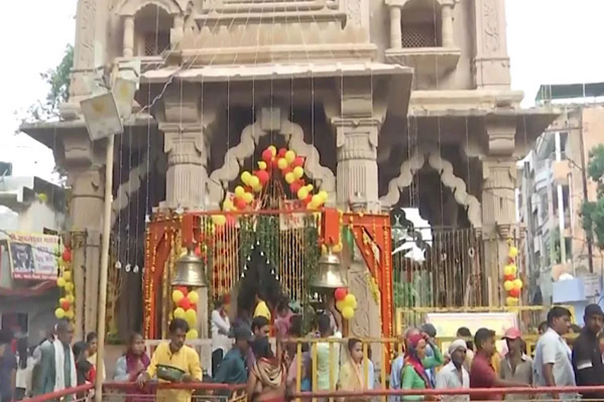 Jharkhand: Devotees throng Baba Baidhyanath Dham in Deoghar on last Monday of ‘Sawan’