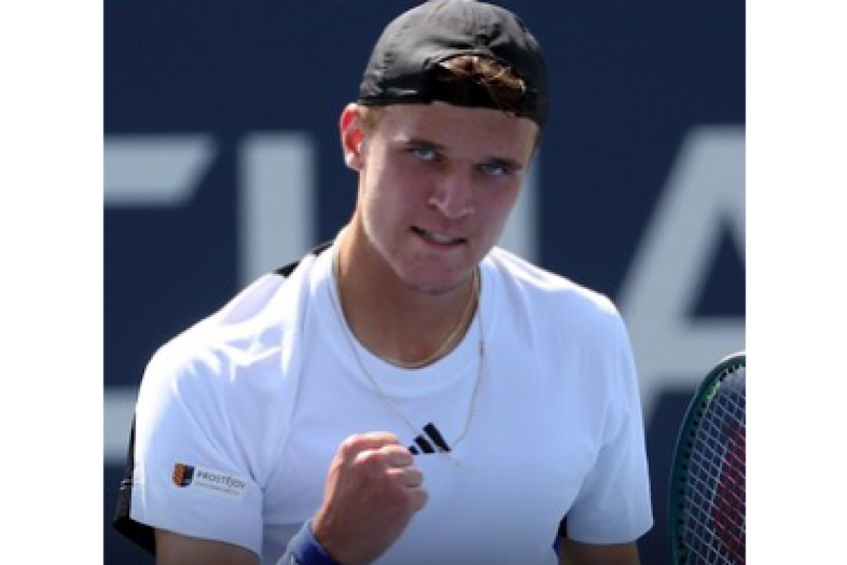 US Open: Jakub Mensik stuns Auger-Aliassime in 1st round; Goffin, Thompson, Navone also win