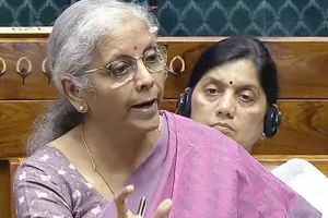 Nirmala tears into Cong for ‘brazenly amending Constitution to help family’