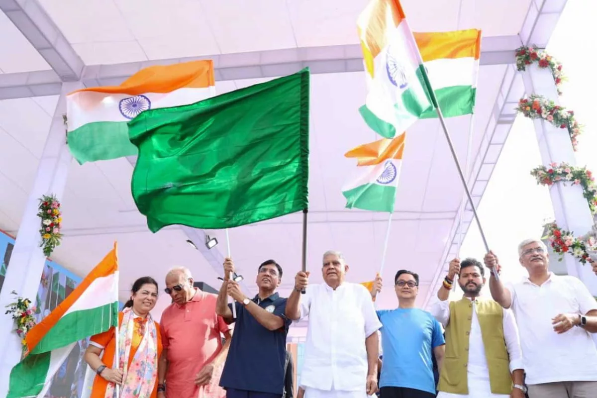 Vice-President flags off Tiranga bike rally in Delhi