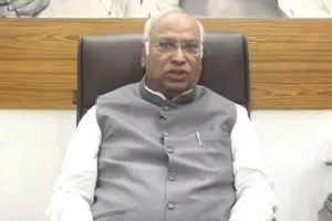 Jammu and Kashmir on cusp of change: Kharge