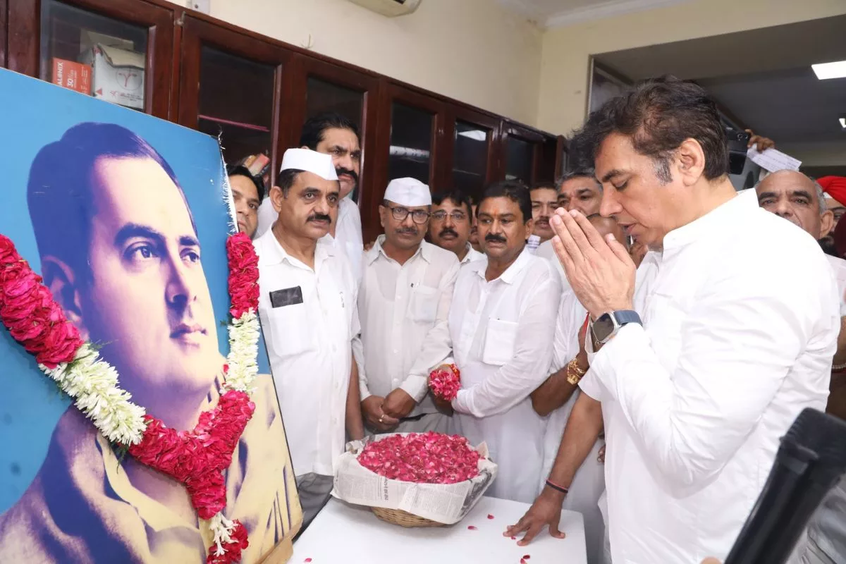 People will always remember Rajiv Gandhi’s supreme sacrifice for country: Devender Yadav