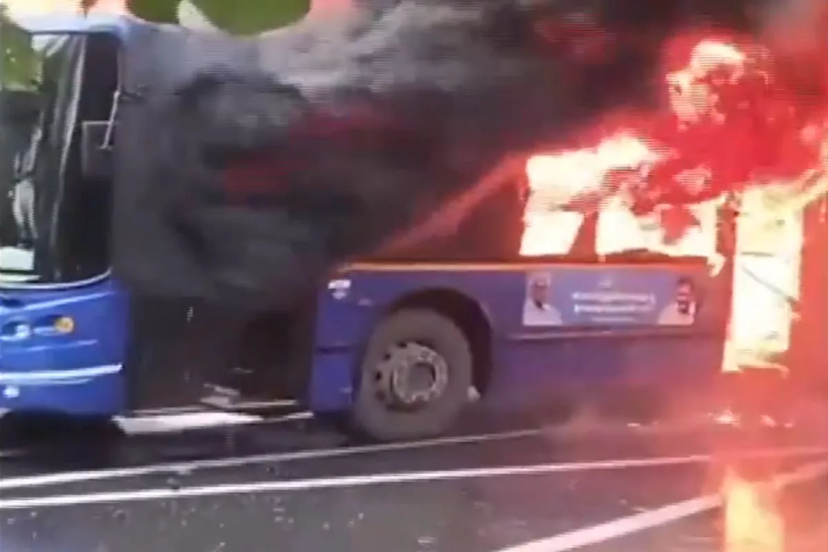 Cluster bus catches fire in Delhi, none hurt