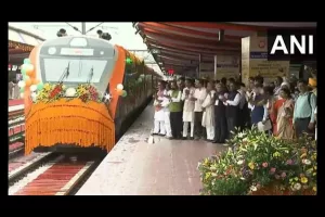 PM Modi virtually flags off 6 Vande Bharat trains at Tatanagar Junction Railway Station