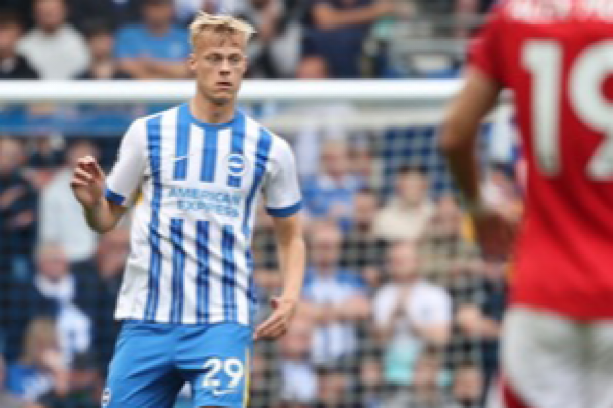 Brighton held to 2-2 draw by ten-man Nottingham Forest