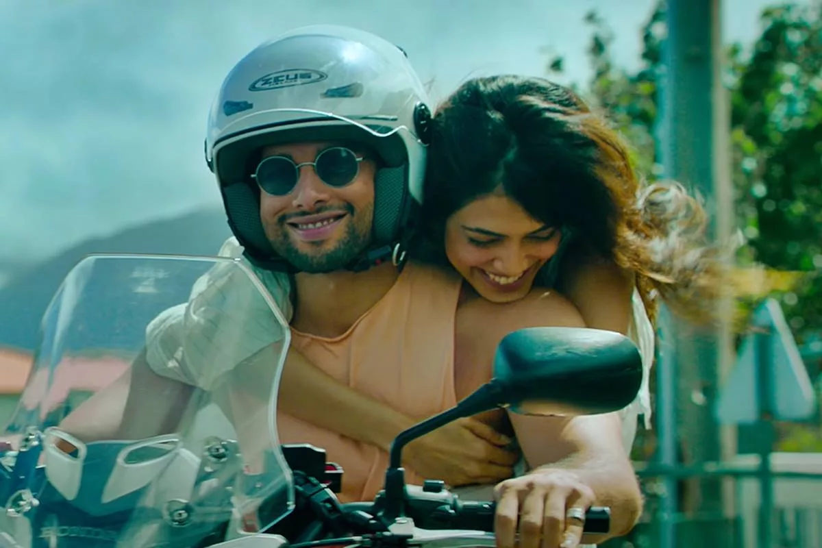 ‘Saathiya’ song from ‘Yudhra’: Siddhant Chaturvedi, Malavika Mohanan shine